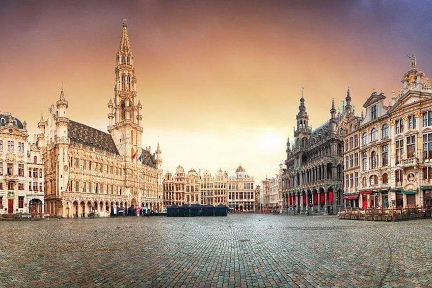 Evening Tour: The Dark Side of Brussels 3