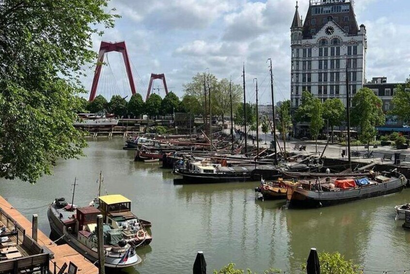 Old Harbor area Rotterdam, with view of Witte Huis and Willemsbrug