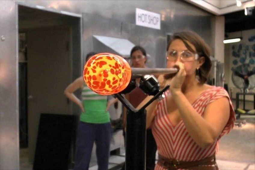 Glass blowing in Prague 1