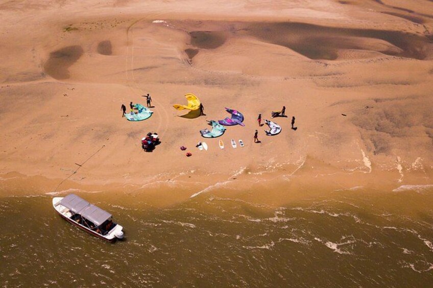 Kitesurfing lessons in the Parnaíba River Delta 5