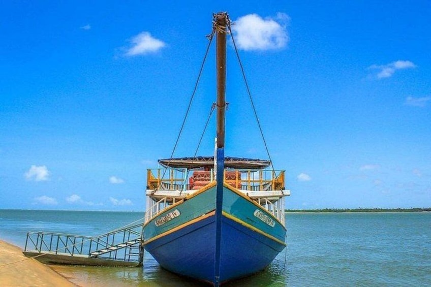 Catamaran used on the Foz do Rio São Francisco tour 3