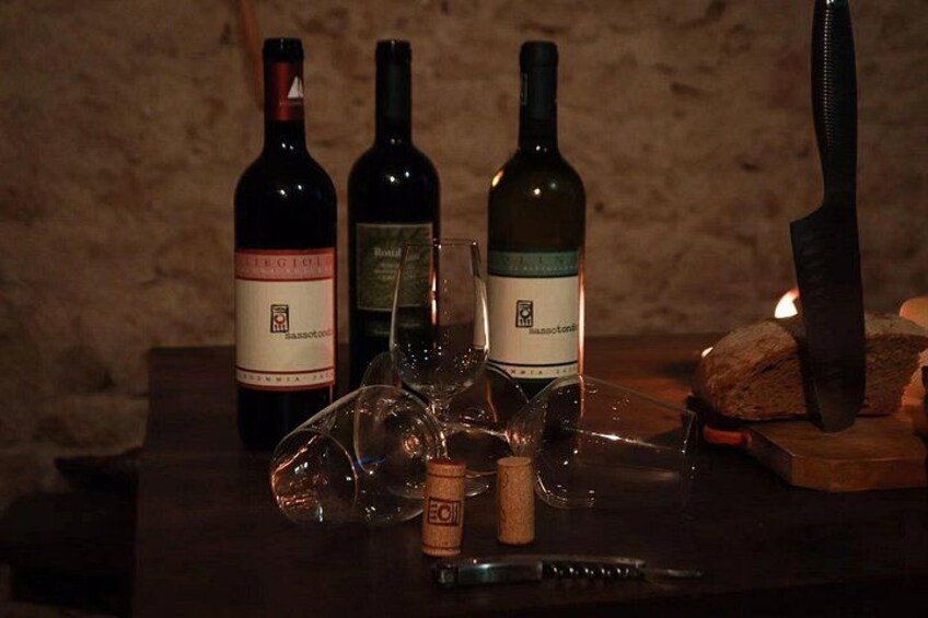Pitigliano in the footstep of the Etruscan: Hike and wine tasting 3