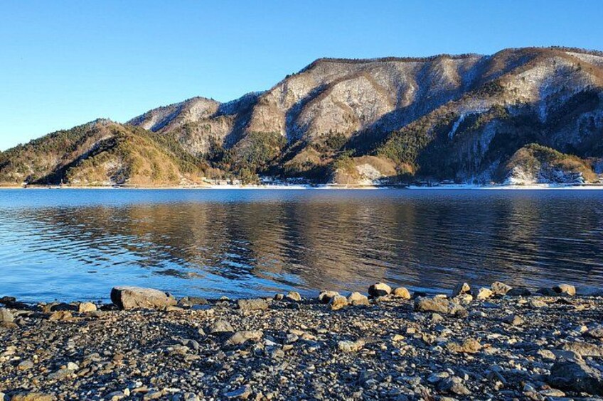 Lake Saiko 2