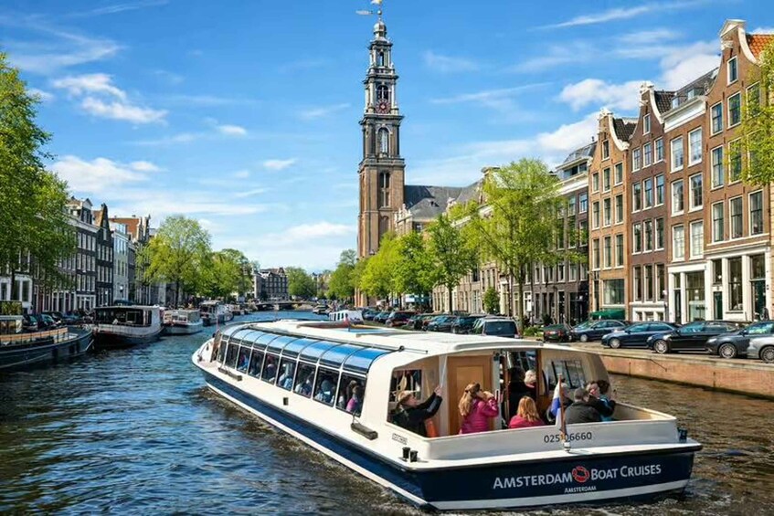 Picture 2 for Activity Amsterdam: Keukenhof Ticket with Shuttle Bus + Canal Cruise 2