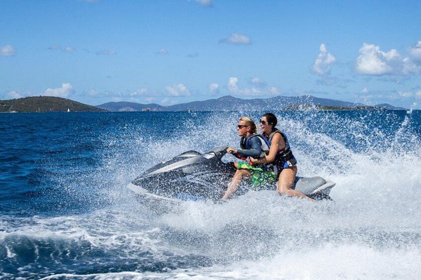 1-Hour Guided Jet Ski Tour in St. Thomas from Frenchman's Reef 3