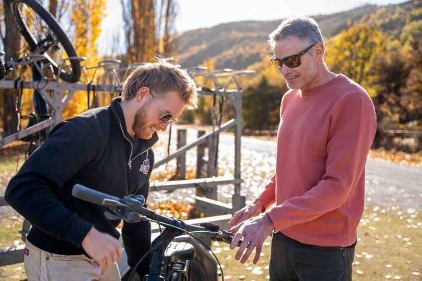 E-Bike Adventures Through the Wineries in Gibbston 2