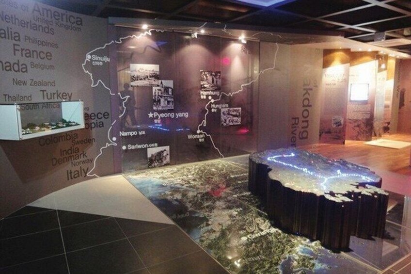 Daegu's Top Attractions on a private tour with a Licensed guide 3