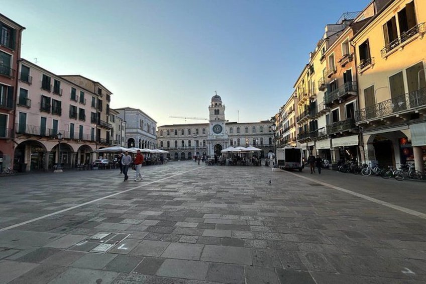 Piazza dei Signori in Padua 4