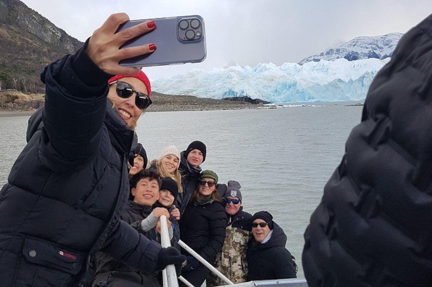 Full Day Guided Tour Perito Moreno National Park and Glacier 3