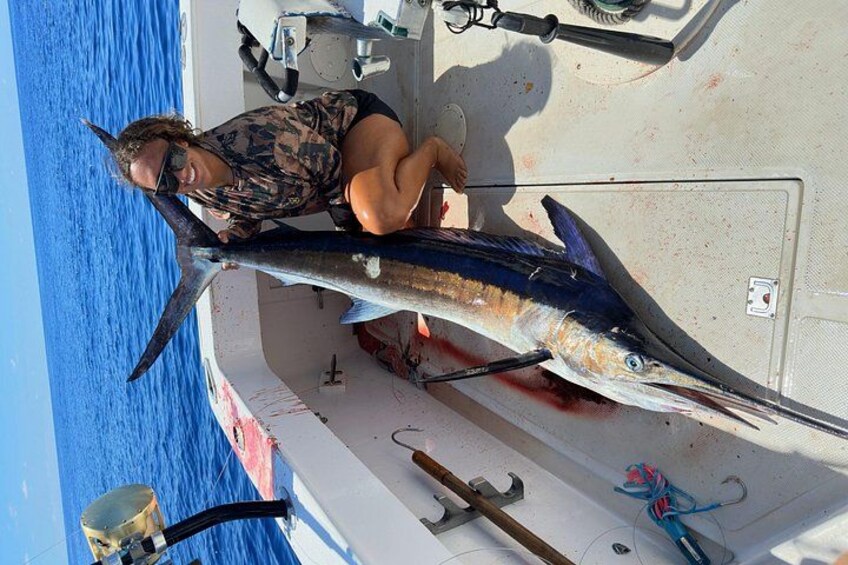 Kona - 5 Hours Private Fishing Charter in Kailua-Kona 4