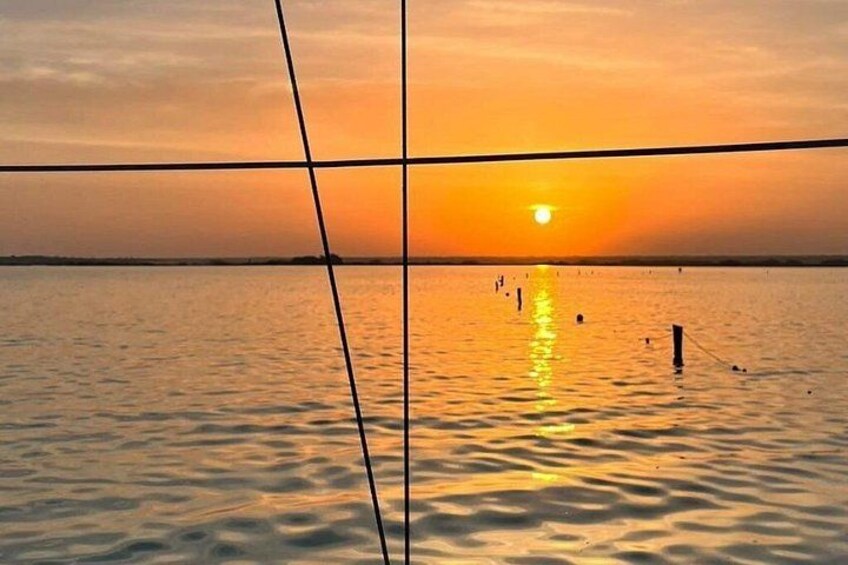 Private sunrise sailboat with breakfast on board 2
