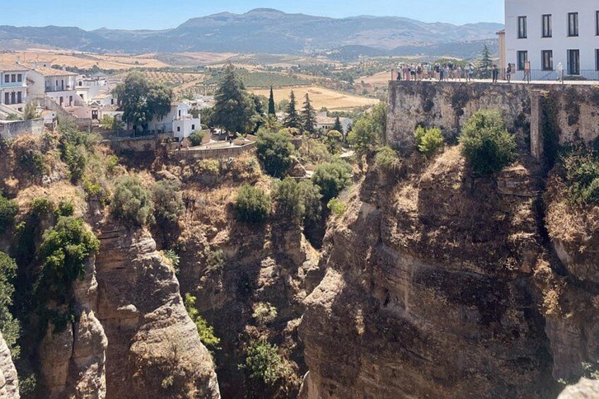 Day trip to Zahara, Setenil and Ronda from Seville 2
