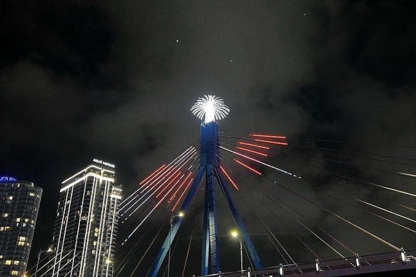 Beautiful Night Cruise Experience in Han River Da Nang 2