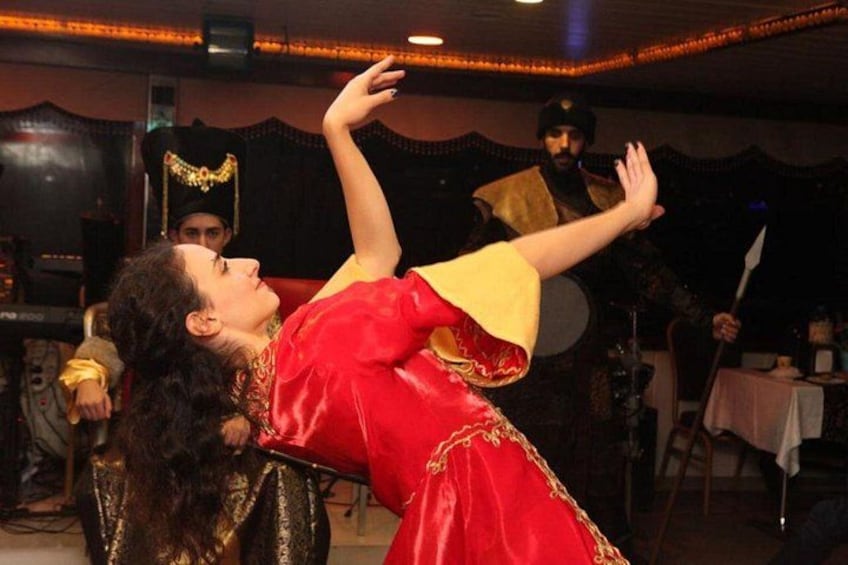 Bosphorus Dinner Cruise Tour With Turkish Night Show 4