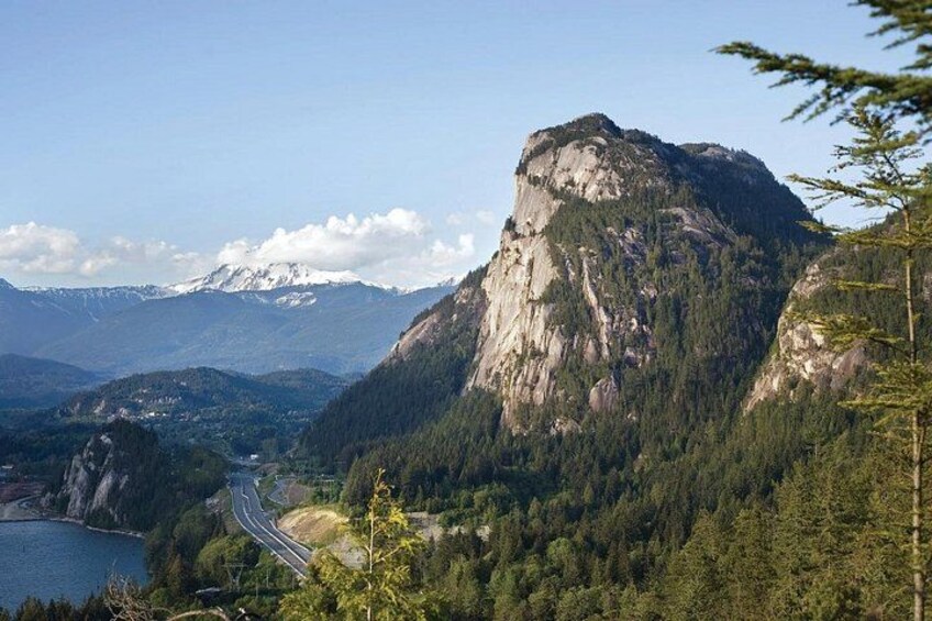 Shannon fall, Quercus Point and Squamish city Private tour 5
