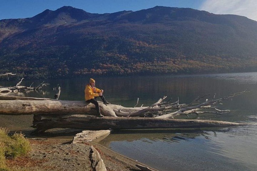 Half Day Tour to Lake Fagnano and Escondido 1