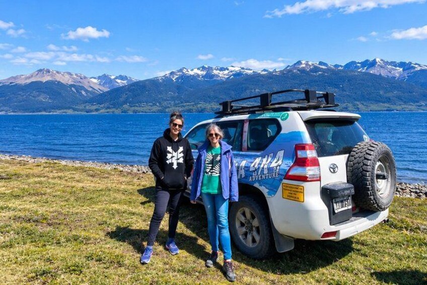 Half-Day 4x4 Tour to the Great Lakes 4