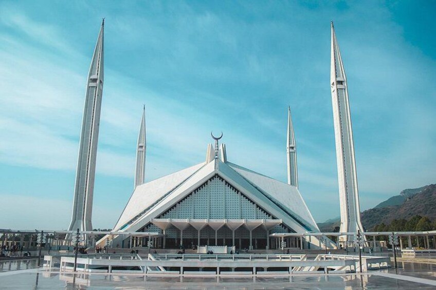 Full Day Private Tour Top 10 Wonders of Islamabad 1
