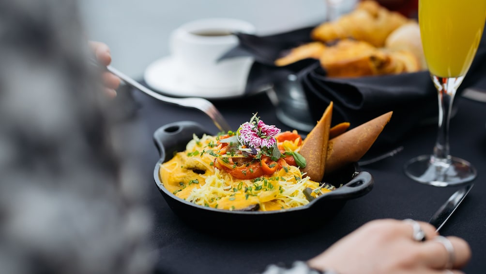 Montréal: Weekend River Brunch Cruise with VIP Option 2