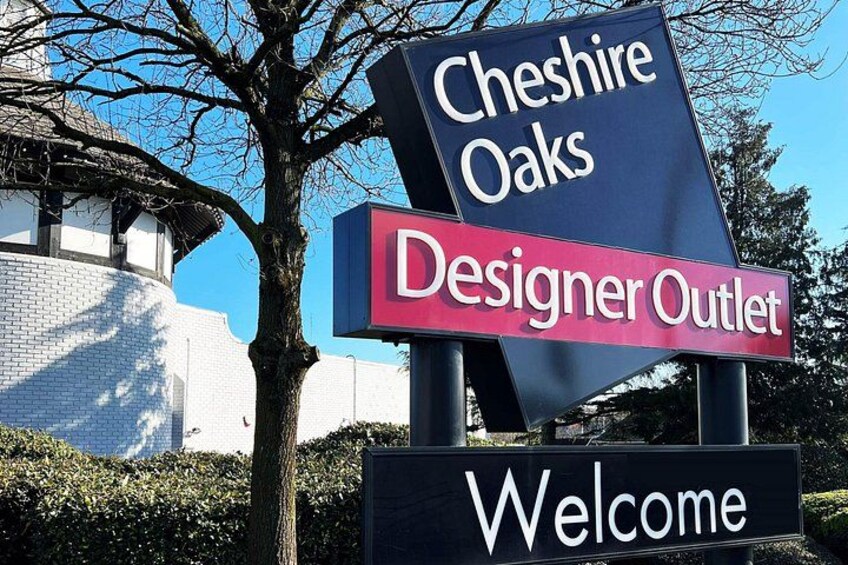 Private Shopping Tour from Manchester to Outlet Cheshire Oaks 3