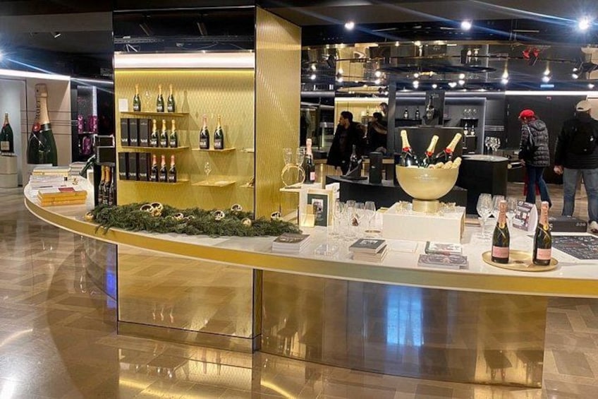Moet et Chandon Nicolas Feuillatte Private Champagne from Paris 2