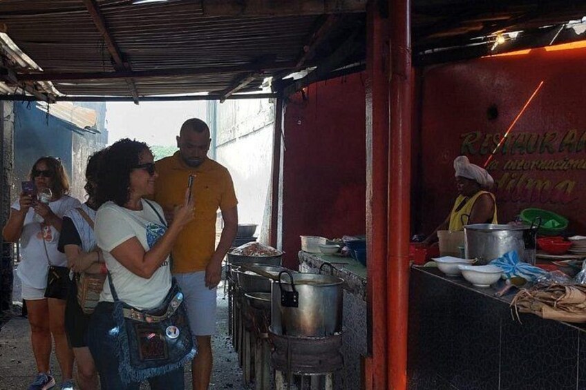 2-Hour Private Tour of Bazurto Market 3