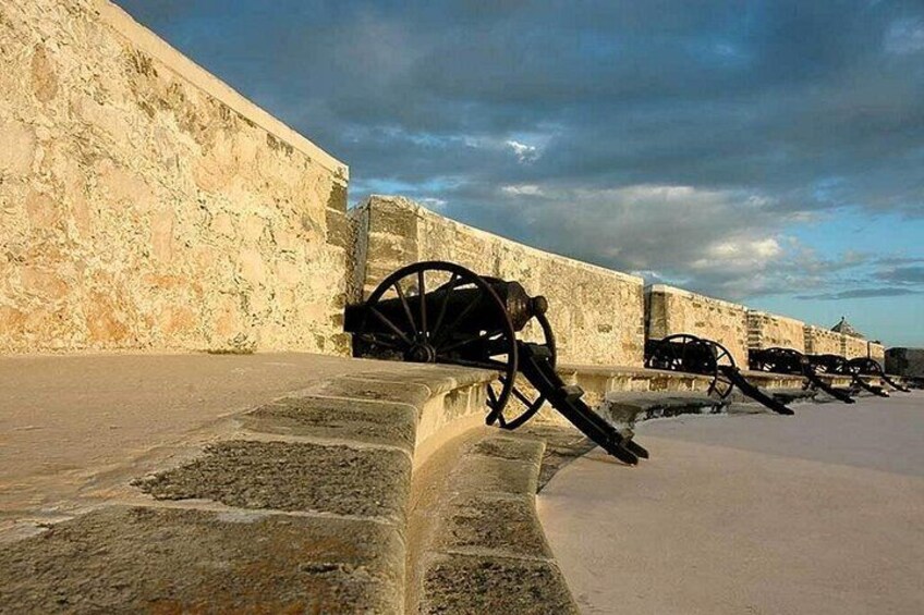 Walled City Tour of Campeche + Fort San Miguel 5