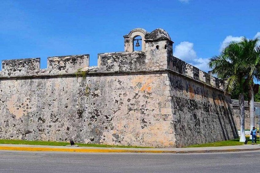 Walled City Tour of Campeche + Fort San Miguel 4