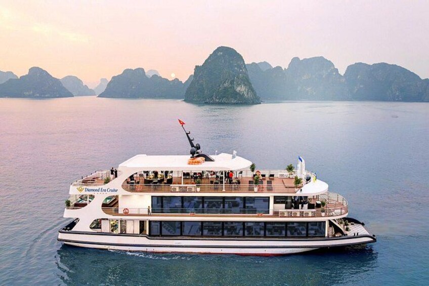 Halong Bay Day Cruise with Buffet Lunch by Diamond Era Cruise 5