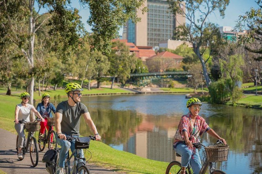 E-Bike along the river Torrens 3