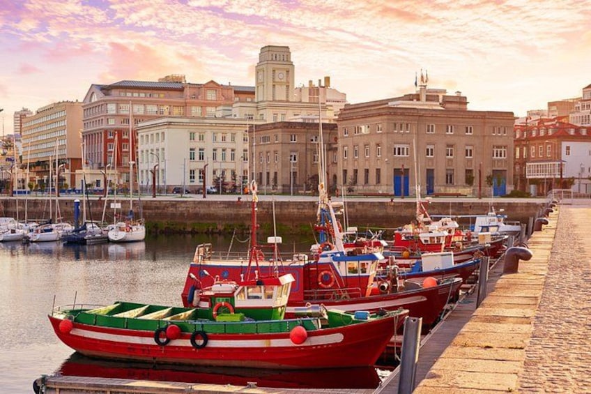 Private Walking Tour in A Coruña with Beer or Wine 3