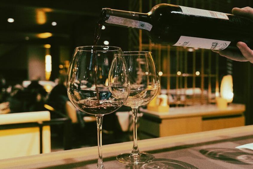 Private Walking Tour in A Coruña with Beer or Wine 3
