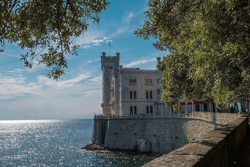 Private Day Trip From Venice To Prosecco and Miramare Castle 3