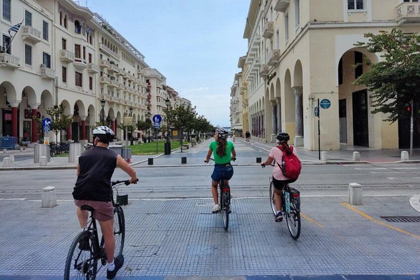 Scenic e-Bike Tour in Thessaloniki 2