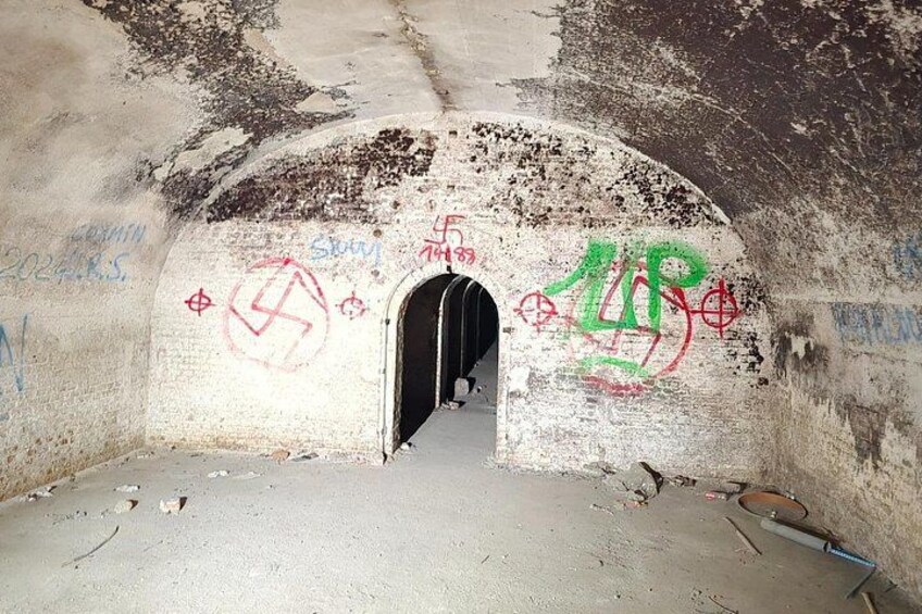 Abandoned and haunted military base - the ghosts tour 5