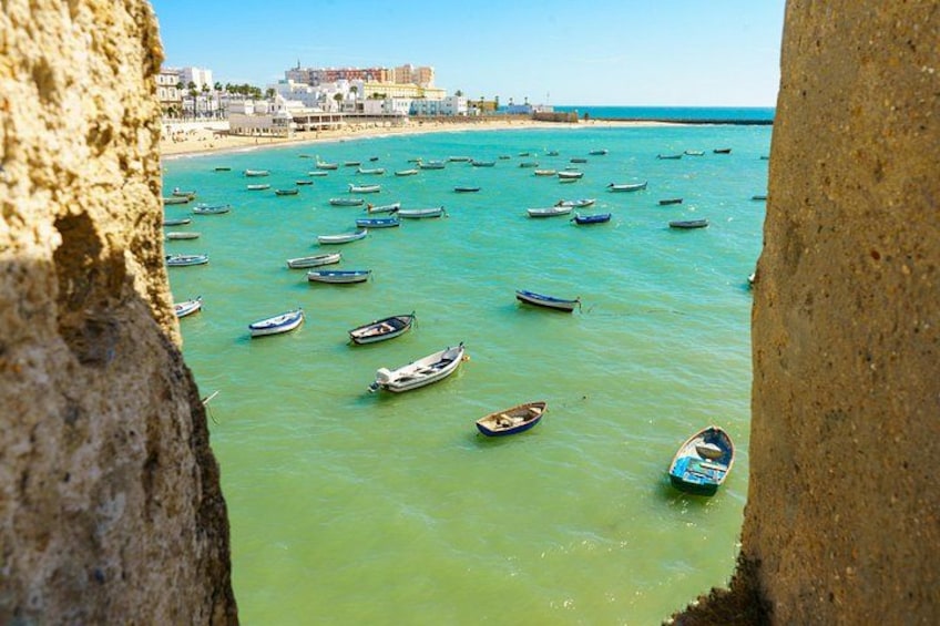 Cadiz: City Walk with Audio Guide in 7 Languages on your Phone 3