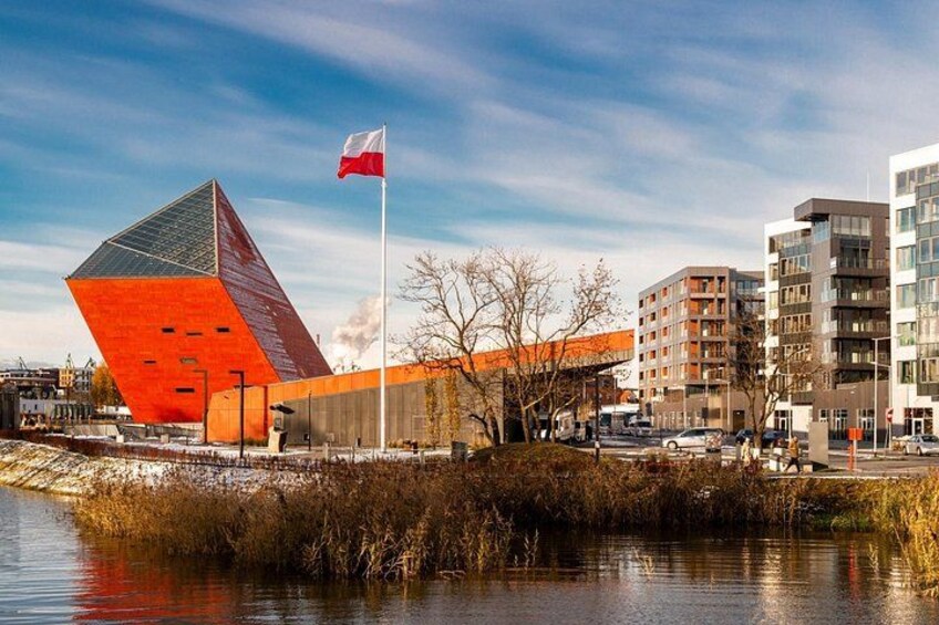 Skip-the-line Museum of World War II Gdansk Private Tour 3