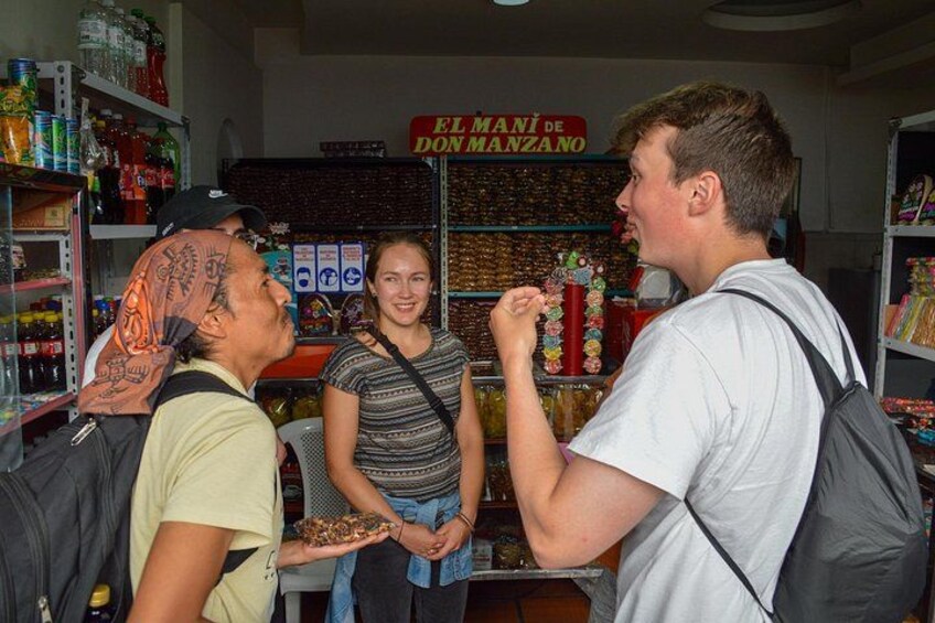 3 Hours Local Food Tour in Quito 2