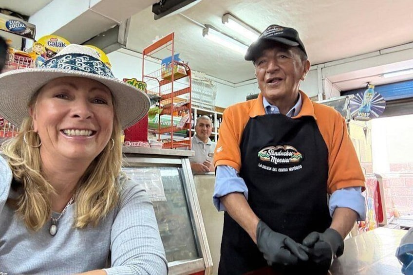 3 Hours Local Food Tour in Quito 2
