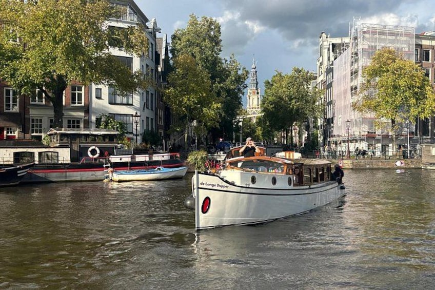 Amsterdam: The Bulldog Boat Tour, Smoke-Friendly incl. 2 Drinks 5