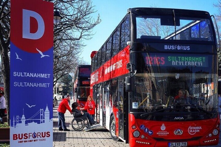 Open-Top Hop-on Hop-off Sightseeing Bus Tour in Istanbul 1