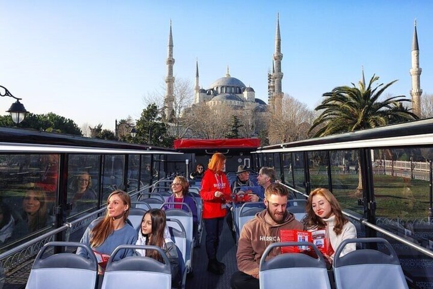 Open-Top Hop-on Hop-off Sightseeing Bus Tour in Istanbul 3