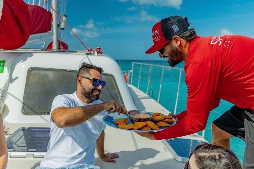 Snorkel with Turtles at WW2 Shipwreck Includes Sunset & BBQ 3