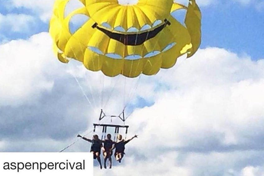 triple parasailing 3