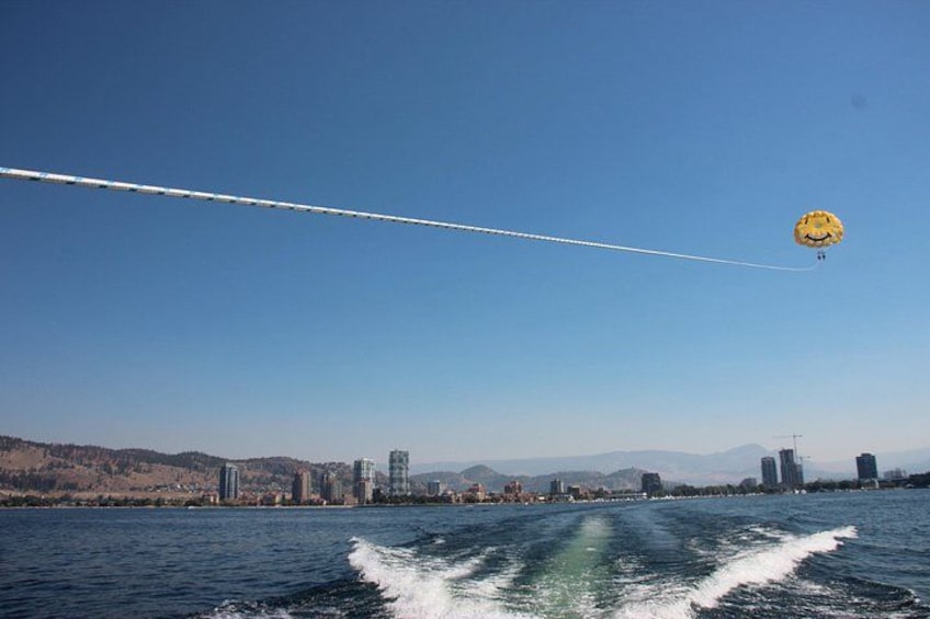 Tandem Parasailing Experience in Kelowna 3