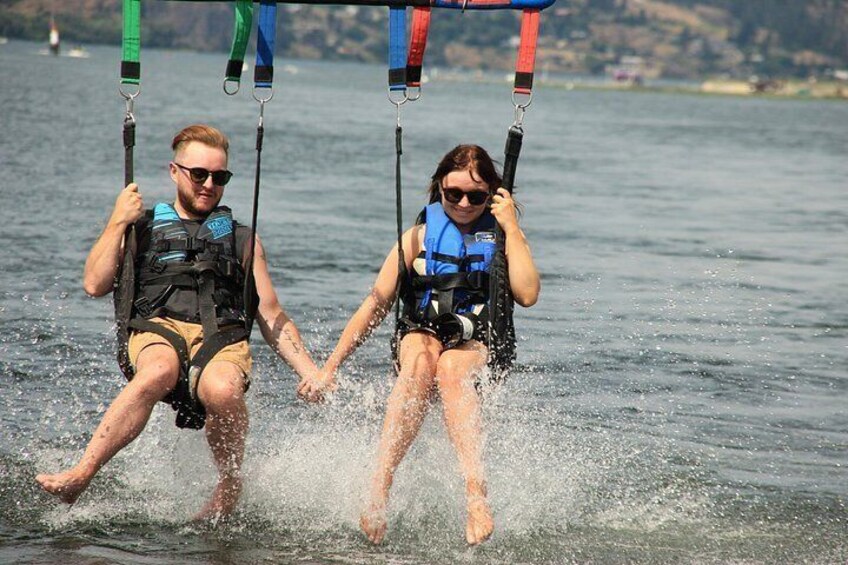 Tandem Parasailing Experience in Kelowna 5