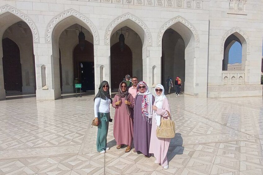 Sightseeing Private Half Day At Muscat 2