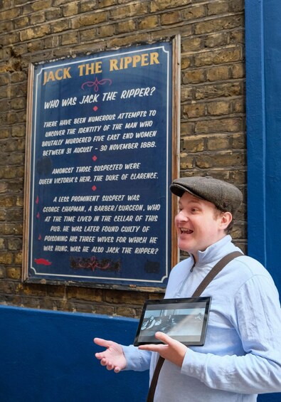 Picture 4 for Activity London: Jack the Ripper Small Group Tour 3