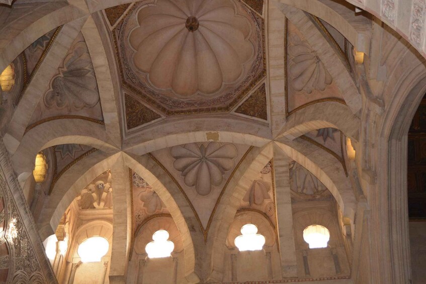 Picture 8 for Activity Cordoba: Early Bird Private Tour of the Mosque-Cathedral 3