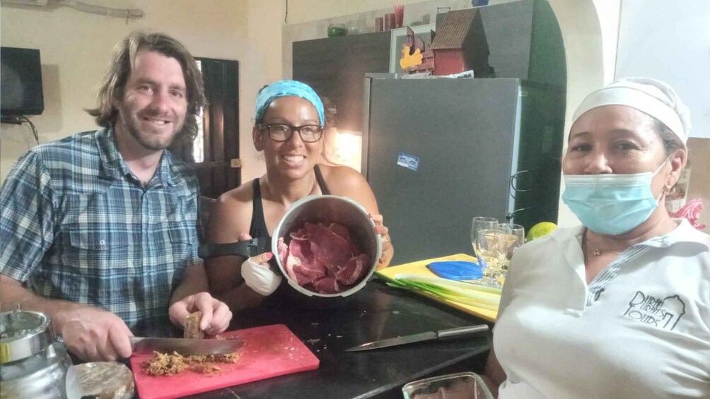 Picture 10 for Activity Cartagena: Cooking Class & Market Tour 3